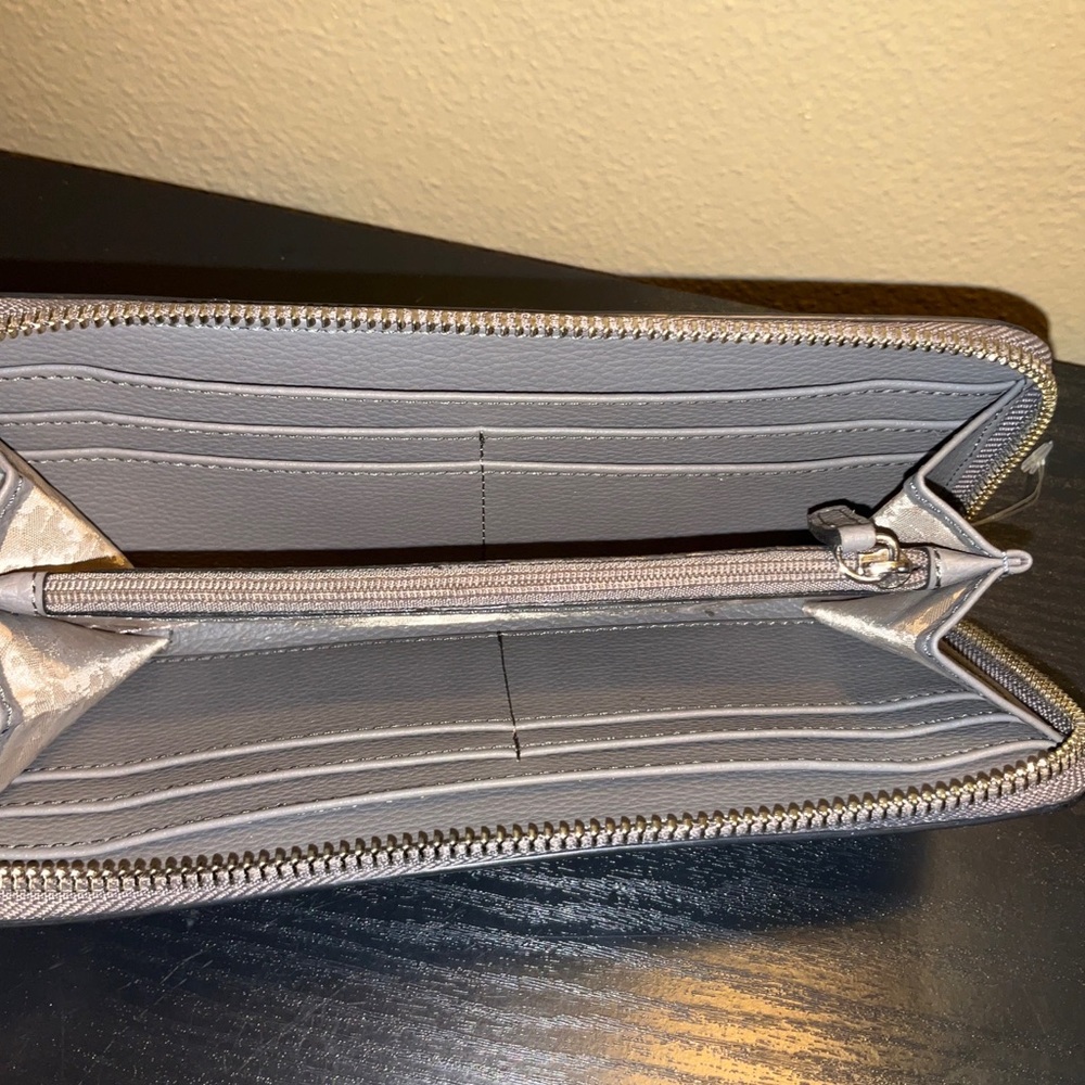 Karl Lagerfeld gray pebbled leather continental zip around wallet - Picture 9 of 11
